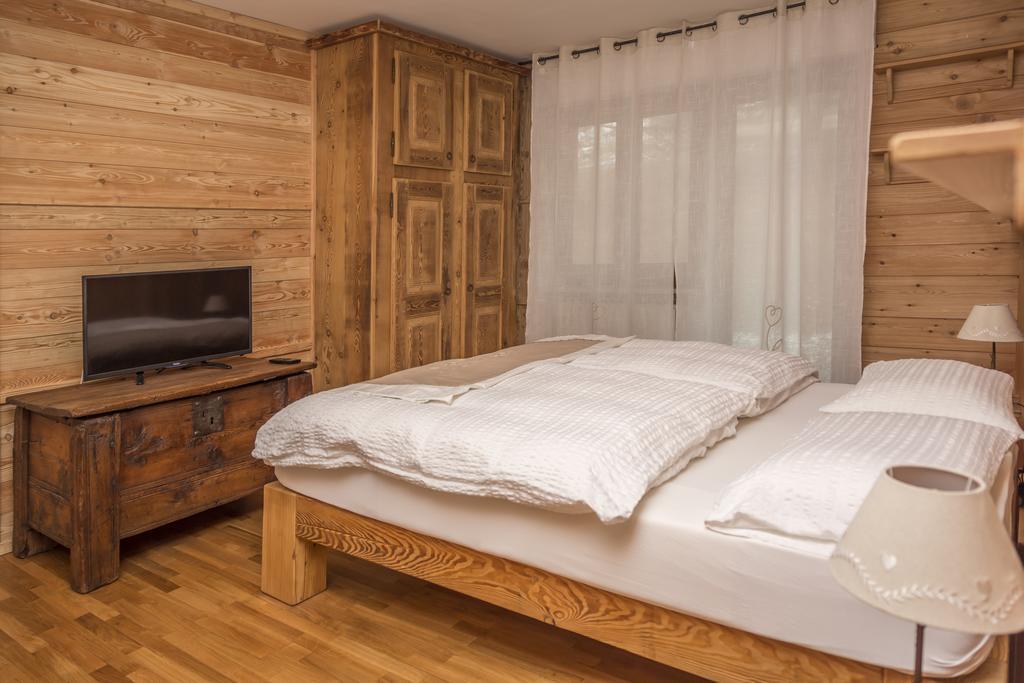 Appartamenti & Wellness Piero Gros Oulx Exteriör bild